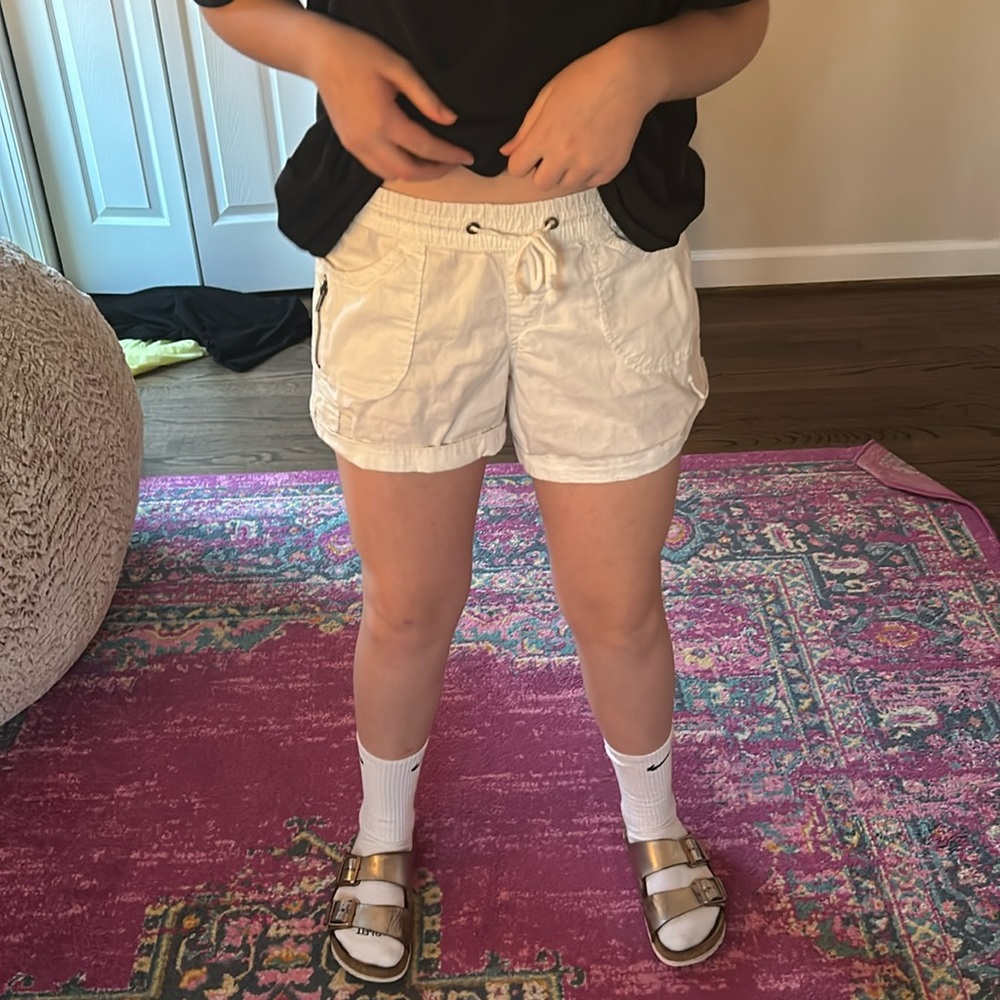 Cute white cargo shorts